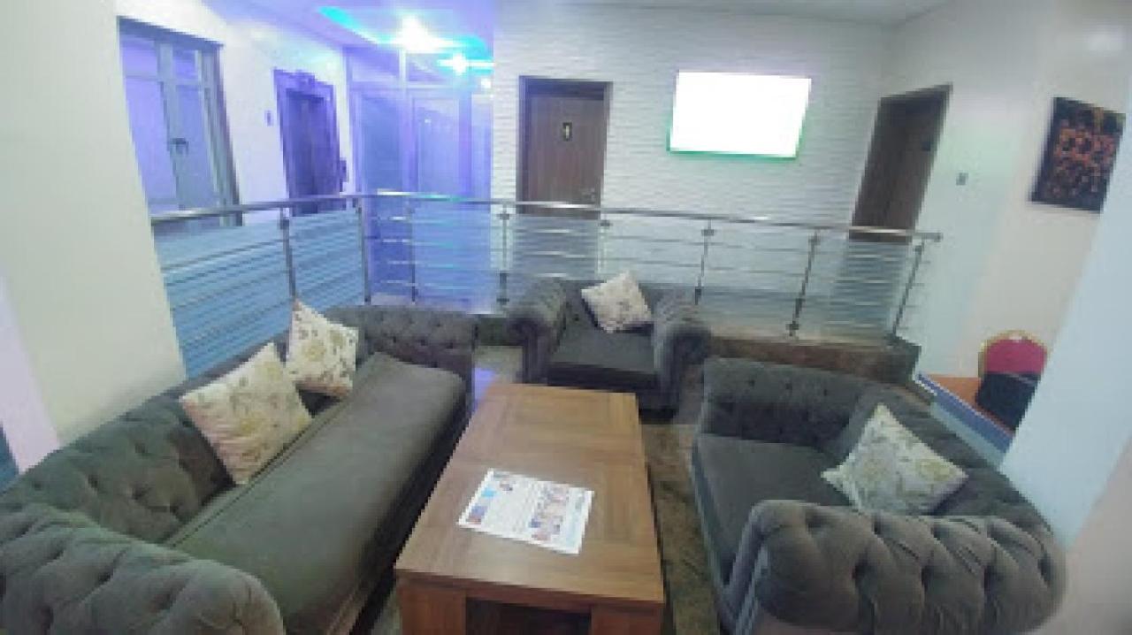 Room In Lodge - Best Western Plus-Ibadan Kültér fotó